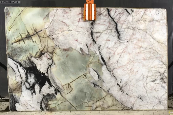 Patagonia Botanic Crystal – The Stone Man