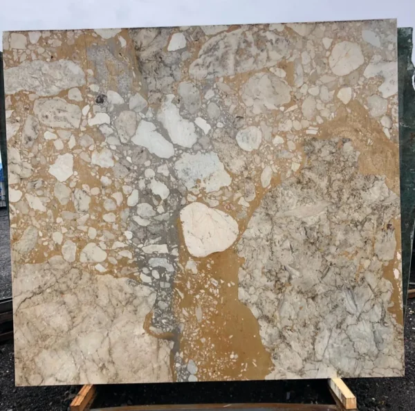 Arabescato Spectrus – The Stone Man